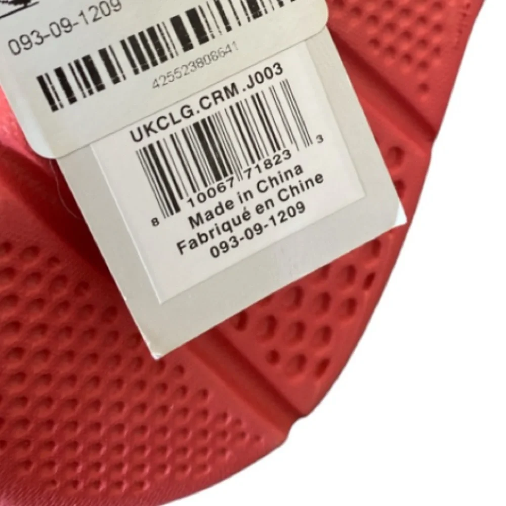 NEW! Water Shoe Clogs Dylan Slip On Pivoting Heel Strap Unisex Coral Kids Size 3